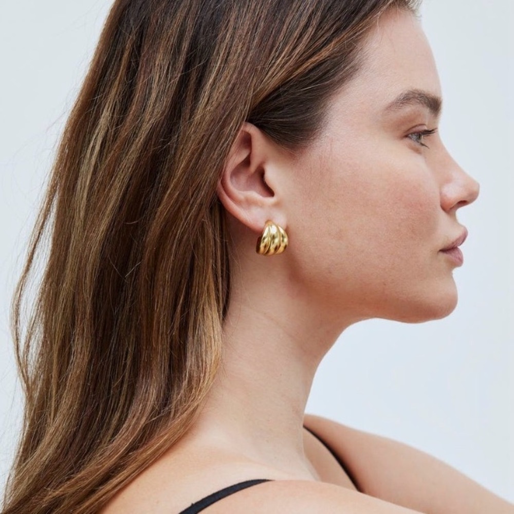 Baublebar Ribbed Statement Earrings - Picture 2 of 3